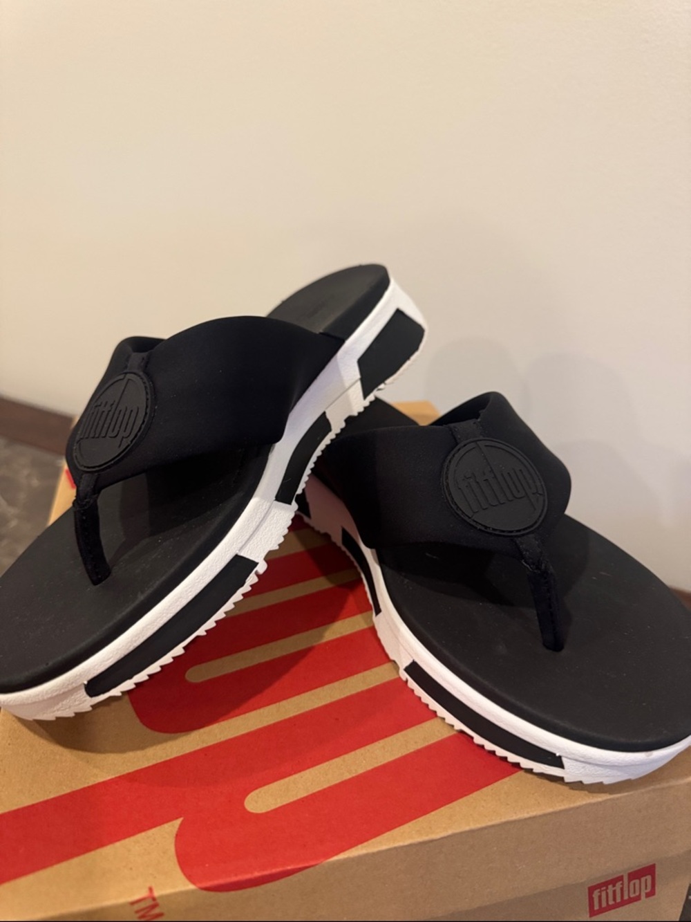 FitFlop Black and White Wedge Thong Sandals